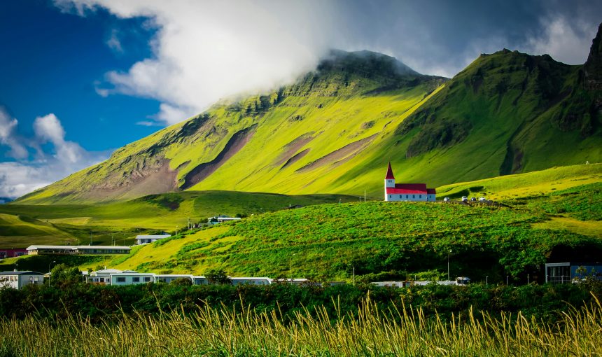 Iceland: a magical world of nature and adventure